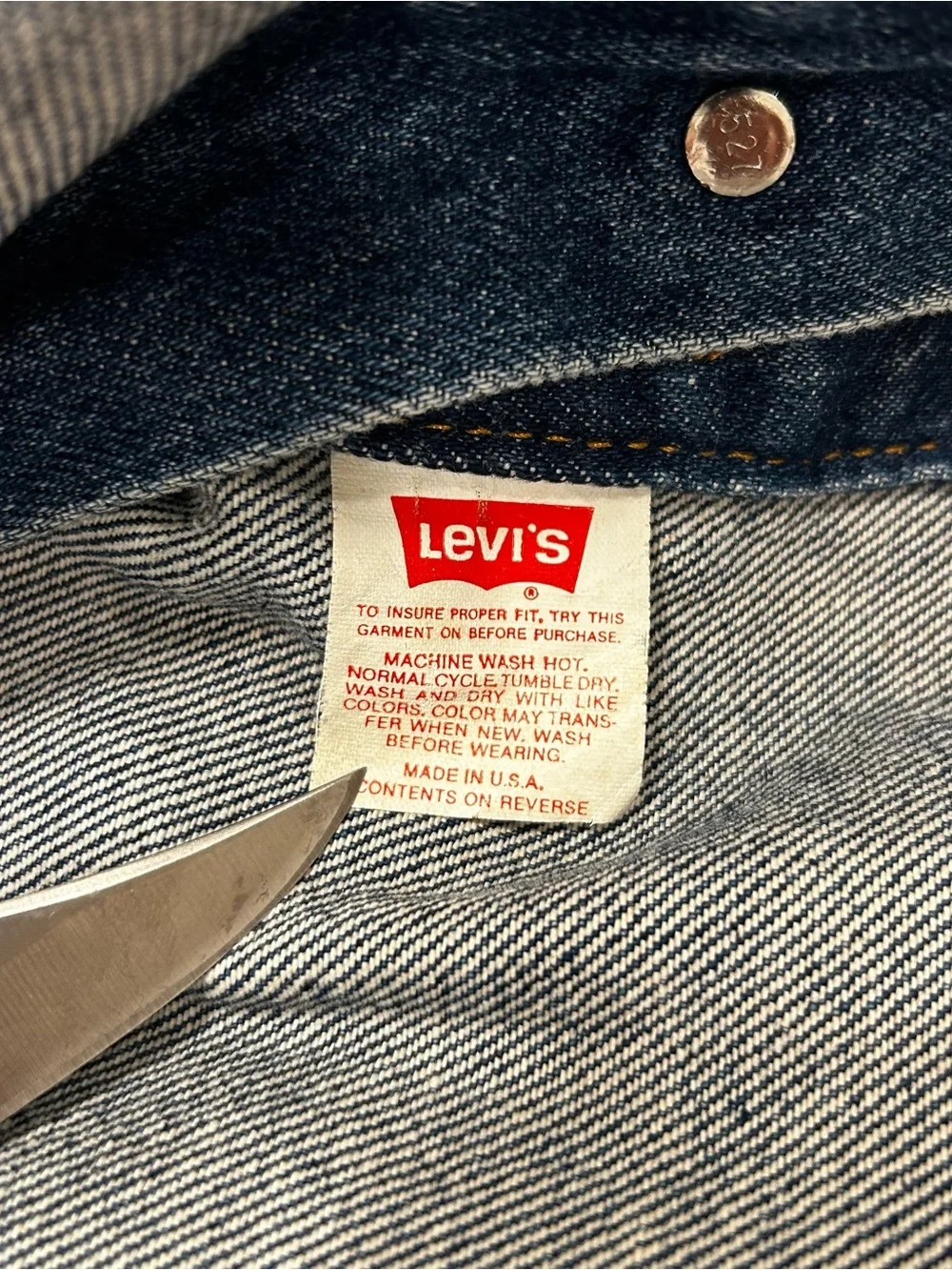 Vintage Levis Jacket 48 USA Made 80s Men's Dark Wash 70506 0216 Trucker Type 3